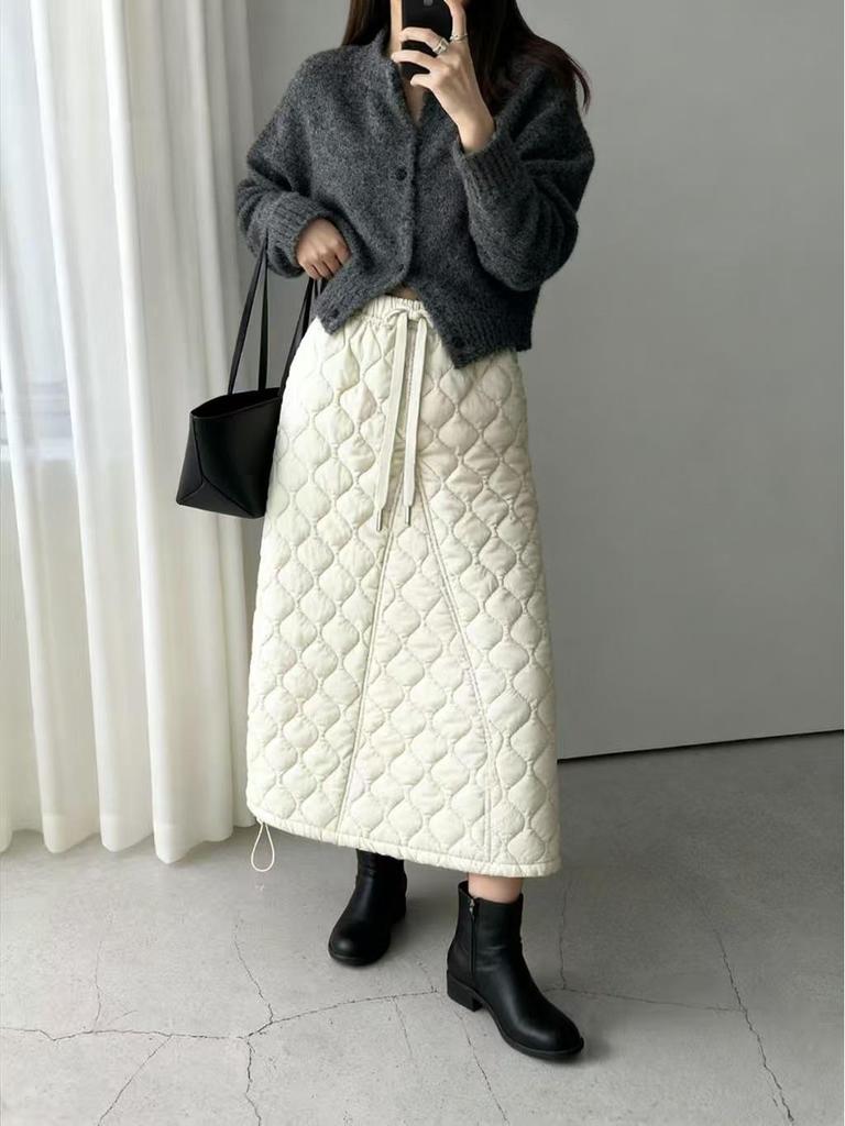 2025 Fall/Winter High-Waisted Quilted Skirt