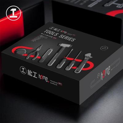 Набор инструментов для ремонта дома Green Forest: Ящик для инструментов электрика с отверткой и гаечным ключом.