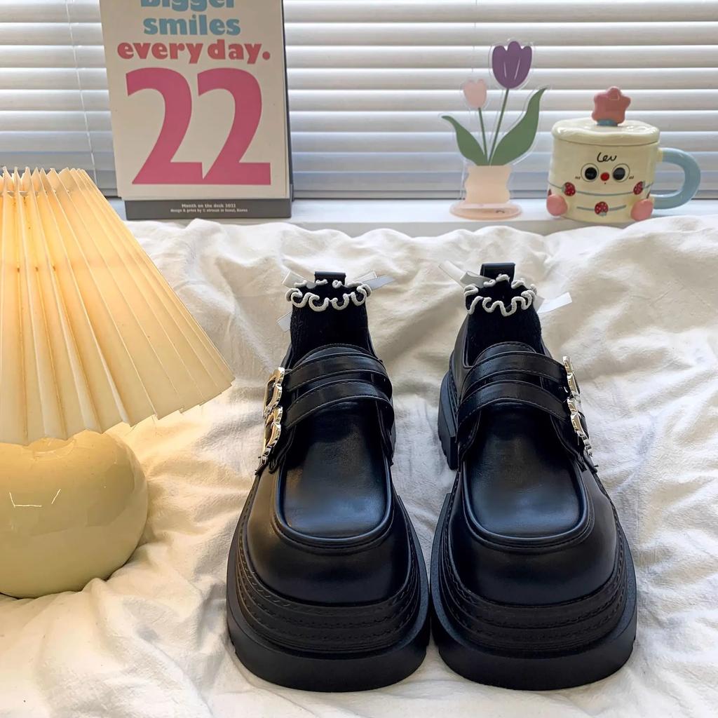 Кожаные Повседневные Женские Туфли-Лодочки Офисные Черные в Корейском Стиле Популярные Молодежные На Акции Удобные и Элегантные Слипоны 39 Обувь для Женщин