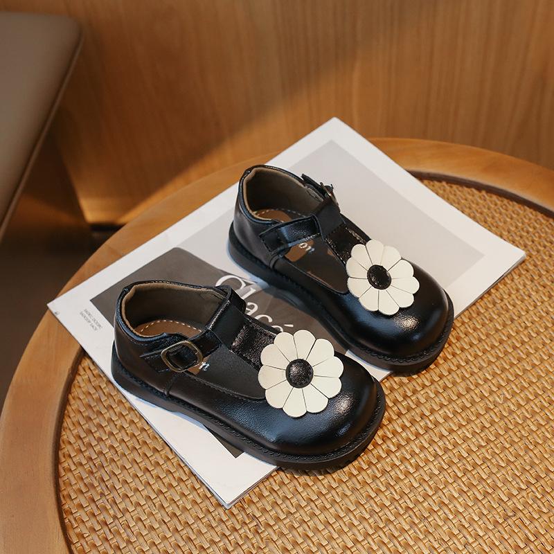 Обувь для девочек-принцесс 2024 года, весна-осень, детская повседневная кожаная обувь, модные универсальные милые детские туфли с цветочным принтом в стиле ретро на плоской подошве