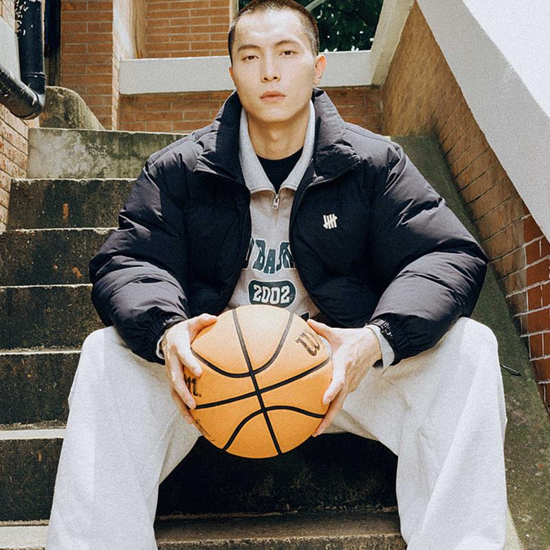 UNDEFEATED FW24 Down Jacket Unisex UE43GDJ01M