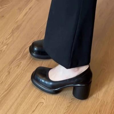 Модные ретро туфли на высоком блочном каблуке женские 2025 новая весенне-летняя платформа слипоны Мэри Джейн туфли из маленькой кожи