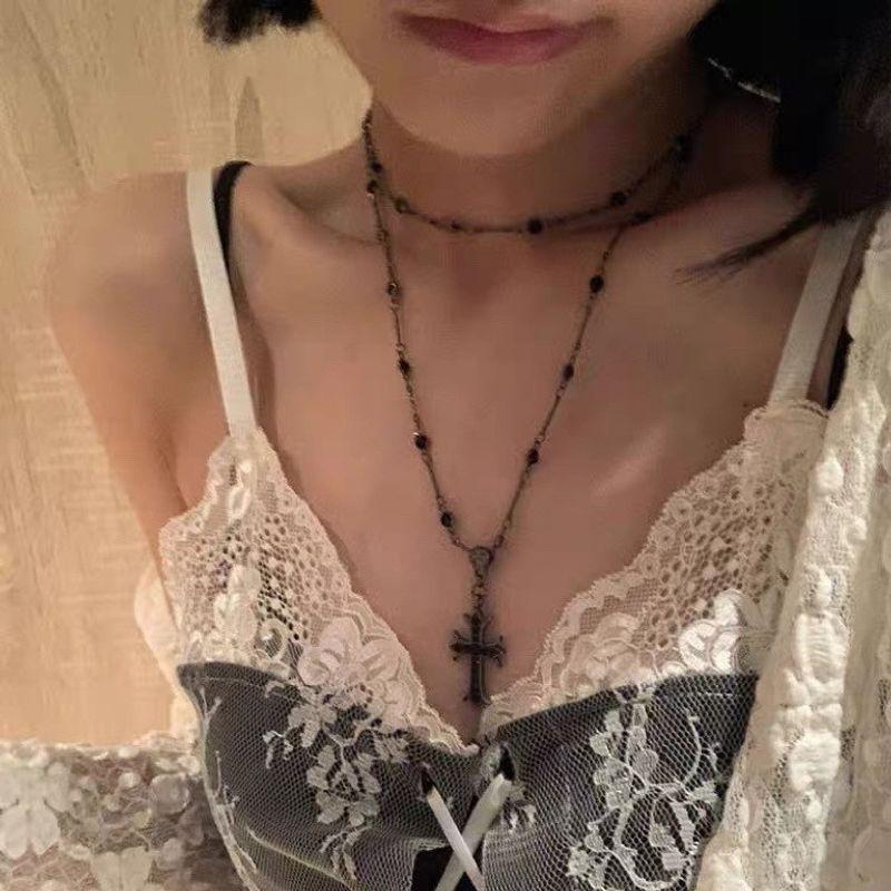 Double-Layer Twin Dark Zircon Cross Pendant Necklace for Women Fancy Fashion Style Temperament Wild Clavicle Chain Necklace
