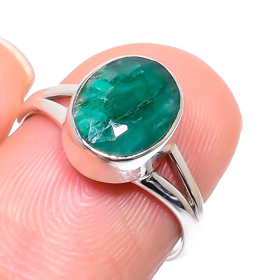 Emerald(Simulated) Gemstone Handmade 925 Sterling Silver Jewelry Ring S.8 B8G32