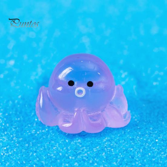 32 шт. Миниатюрные фигурки осьминогов, светящиеся в темноте, миниатюрные статуэтки осьминогов из смолы для волшебных садов, аквариумов, поделок своими руками