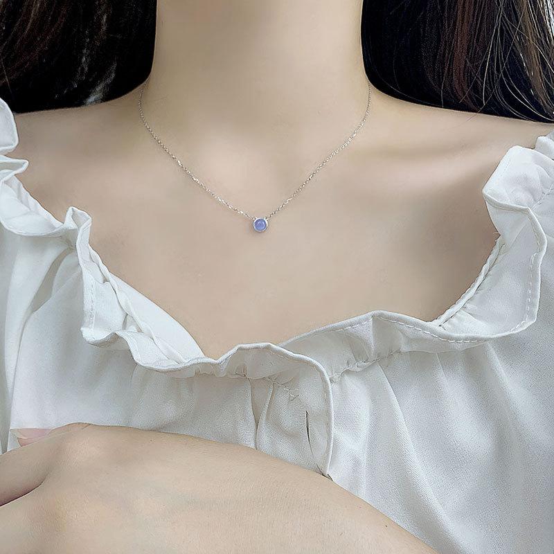Синее круглое ожерелье Мечтательная милая девушка Нишевый дизайн Универсальная ключичная цепочка для женщин Модный