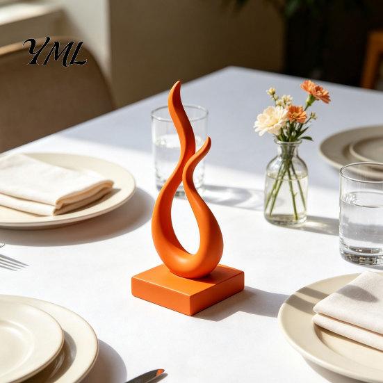 Modern Abstract Flame Sculpture Sculpture, 3D Printed Minimalist Art Statue with Square Base, Contemporary Desk Decorations Elegant Curved Figurine