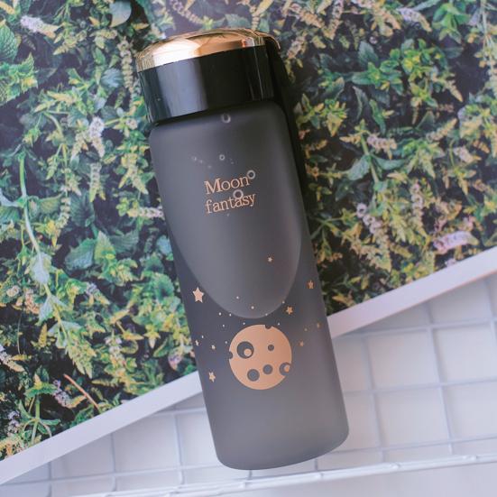 Бутылка для воды 400 мл с ремешком, герметичная матовая прозрачная пластиковая бутылка для питья с широким горлышком Moon Fantasy