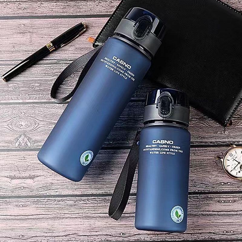Высококачественная спортивная бутылка для воды с герметичной конструкцией для пеших прогулок и кемпинга