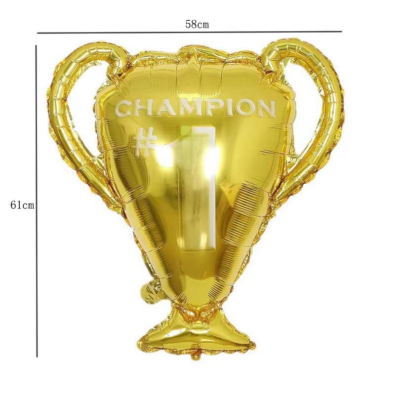 Набор декора для футбольной вечеринки в честь дня рождения: Тарелки, Чашки, Скатерть, Столовые приборы, Фон, Баннер и Воздушные шары.