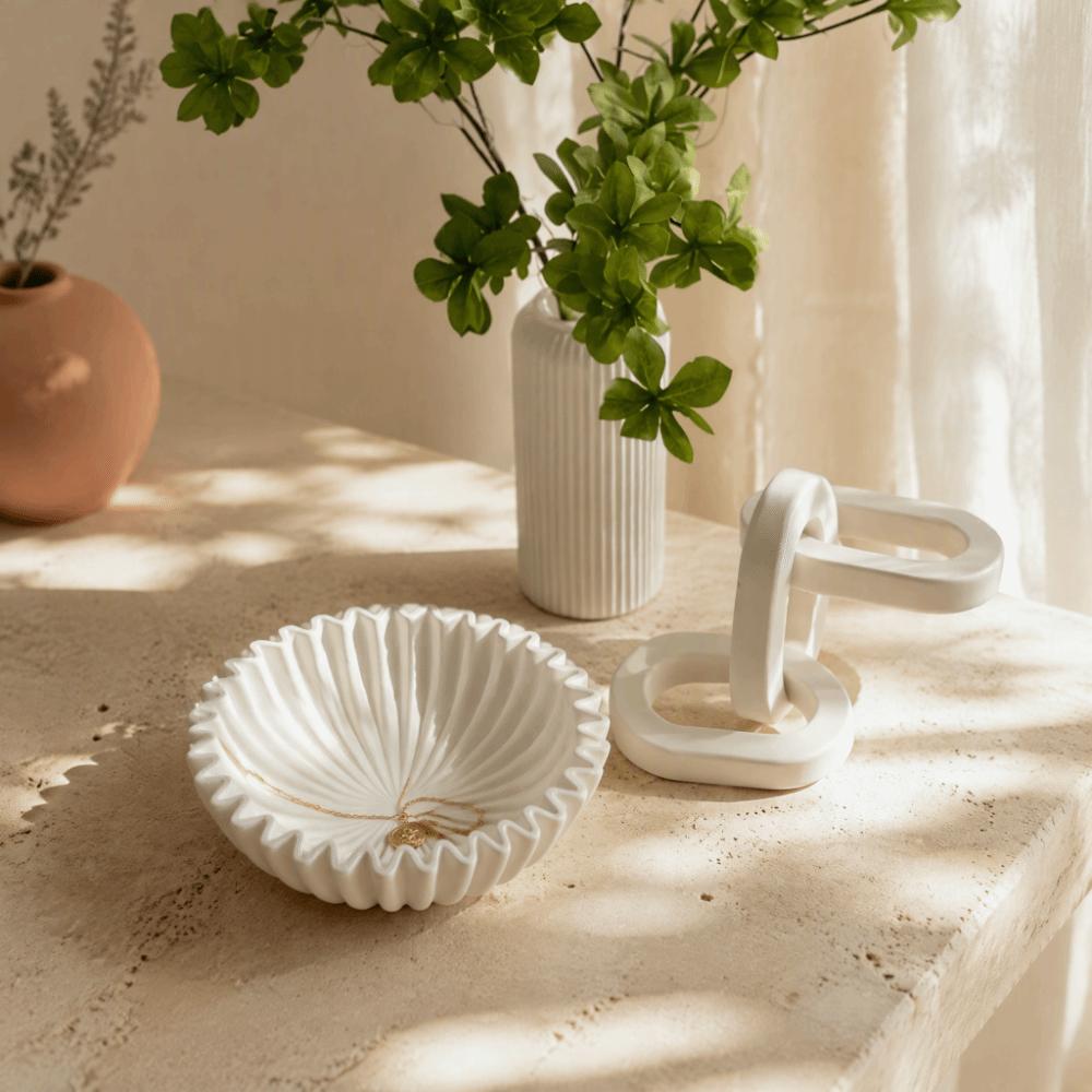 White Ruffle Bowl Resin Fluted Bowl Stylish Scalloped Bowl Home Decor