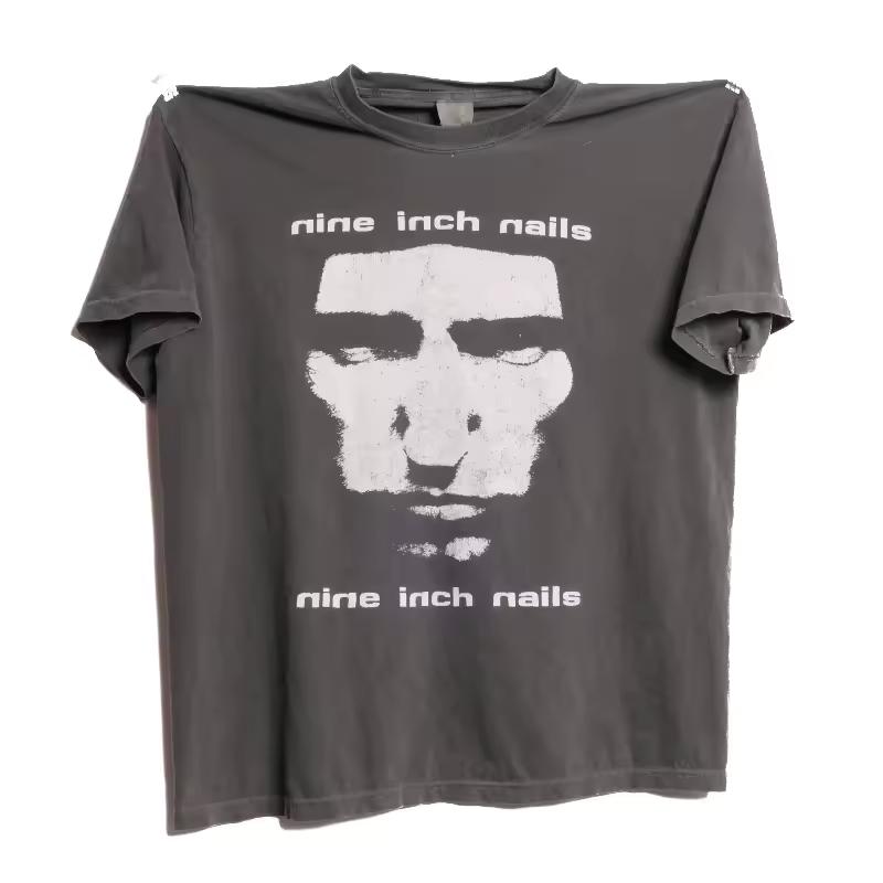 Casual, fashionable, loose and breathable, suitable for daily wear. Summer men's pure cotton retro nine inch nail T shirt