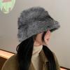 Зимняя шапка-ведро однотонная утолщенная мягкая плюшевая теплая