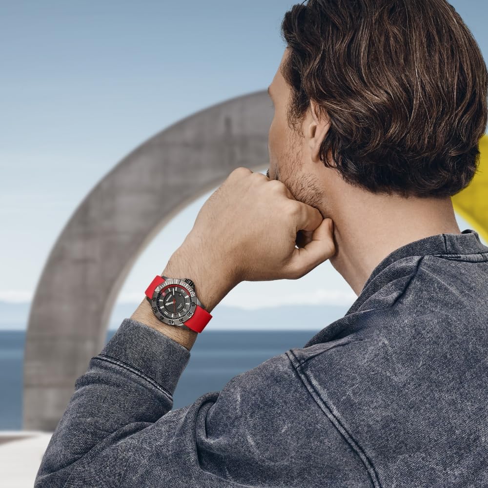 Wenger SEAFORCE Кварцевые Аналоговые Часы с Корпусом из Нержавеющей Стали Черный Лед Красный Силикон Водонепроницаемость 200м Черный Мужские (316L)