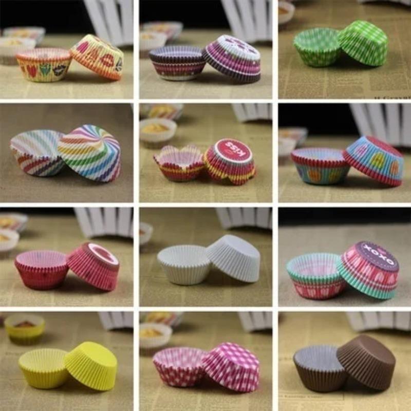 100pcs/set Colorful Muffin Cake Cupcake Baking Cups Case Tool (100pcs Is All the Same Color)