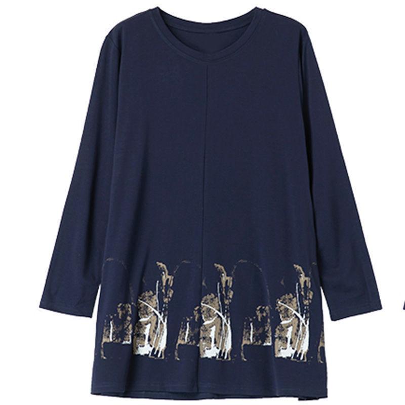 Весна и осень, мать среднего возраста, большие ярды в длинной секции свободных женских рубашек, затеняющая рубашка с низом живота, верхняя одежда для полных женщин