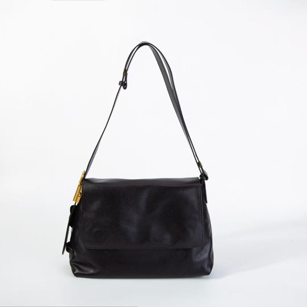 Explosive Cowhide Retro Classic Envelope Bag Time-limited Lock Head Single Leather Handle Bottom Bag Unisex Travel Flat Replacement