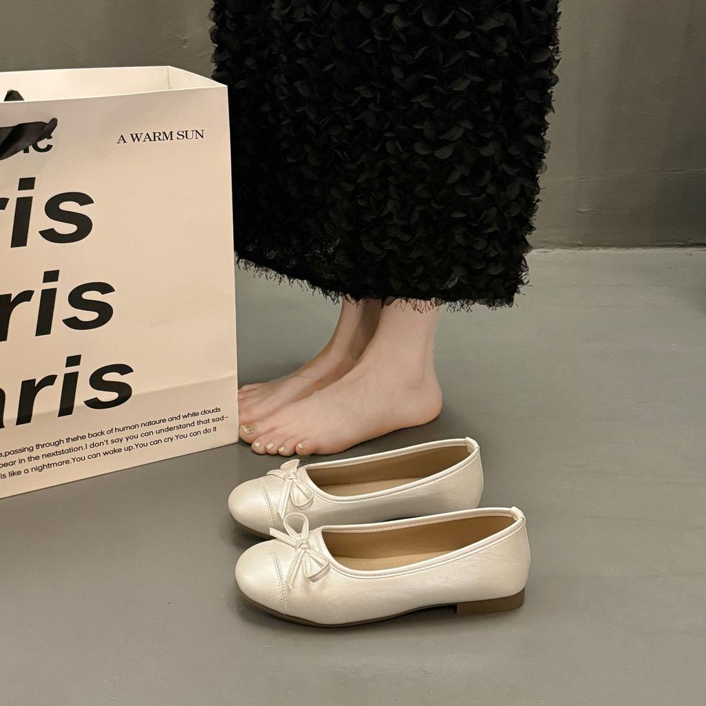 2025 новые туфли-лодочки в нежном сказочном стиле женские 2025 новые французские элегантные с бантом круглый носок с вырезом под юбку