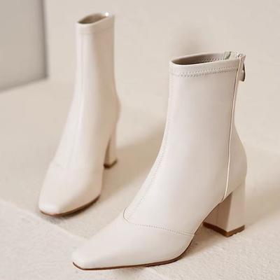 Французские ботильоны из мягкой кожи нового стиля, осенне-зимний модный тренд, универсальные модные ботильоны с квадратным носком 2025