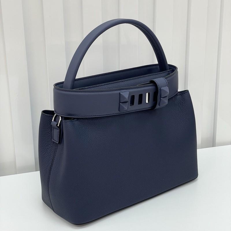 2026 Womens Top Grain Leather Bucket Bag With Swift Accents Detachable Strap Medium Size Daily Wear