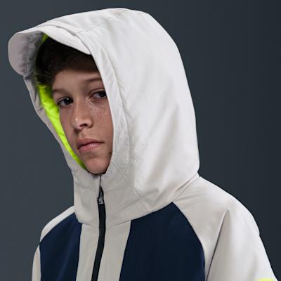 Детские куртки Nike для детей с капюшоном Умеренные