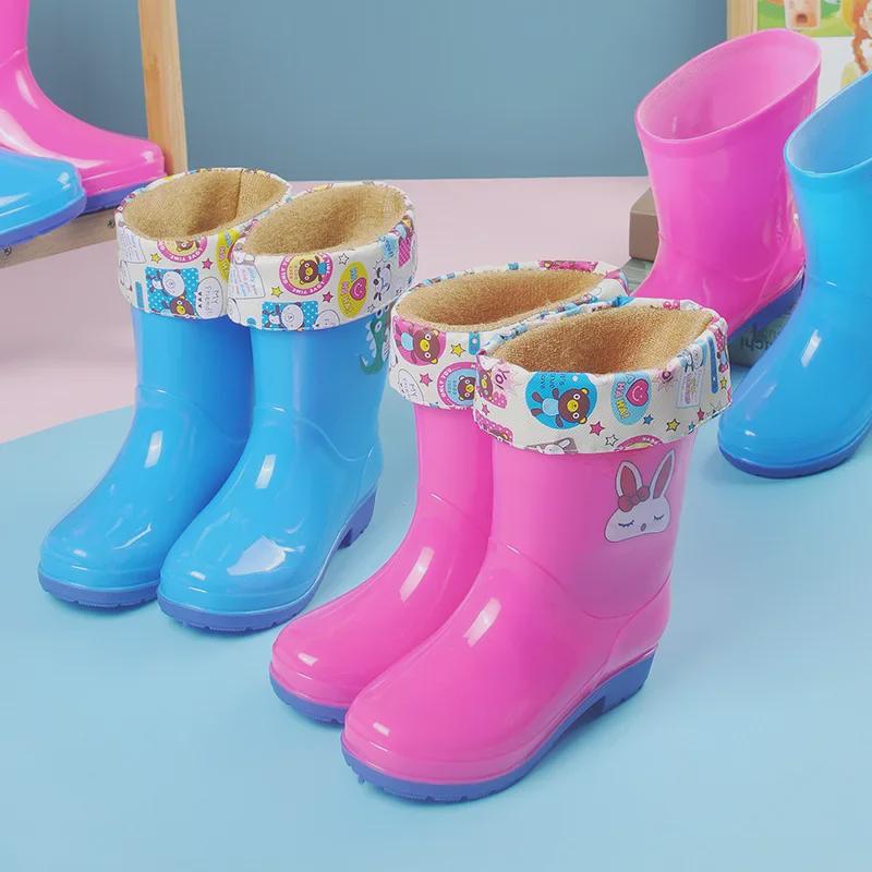 Детские резиновые сапоги средней высоты для мальчиков и девочек — водонепроницаемая обувь для малышей