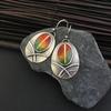 Винтажные серьги-подвески круглые серебристого цвета с резьбой по красному камню для женщин