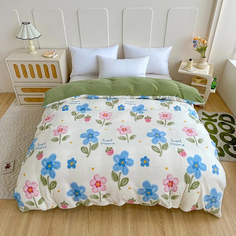 Milk Velvet Floral Duvet Cover, Ultra-Soft Cozy Warm Winter Reversible Plush Comforter Cover, 1 PC Botanical Flower Quilt Cover