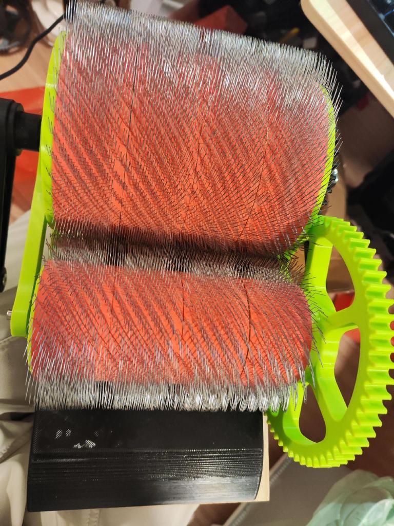 Hand-Crank Wool Carding & Color Mixing Machine for DIY Felt & Spinning