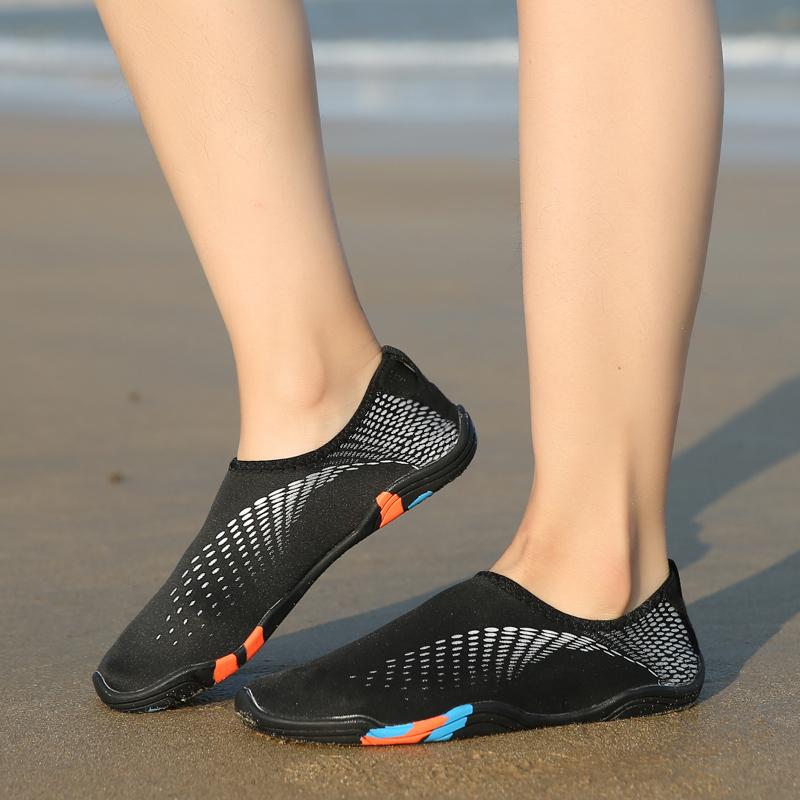 Men Women Aqua Shoes Light Diving Socks Barefoot Water Shoes Quick Dry Beach Swimming Sandals Pool Seaside Surfing Wading Sneakers Yoga Fitness Shoe