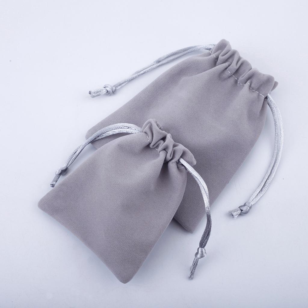 10 шт. бархатных фланелевых мешочков на шнурке, маленькие подарочные сумки для ювелирных изделий 5x7 см, 7x9 см, 8x10 см, рождественские свадебные сувениры для гостей, мешочки для конфет