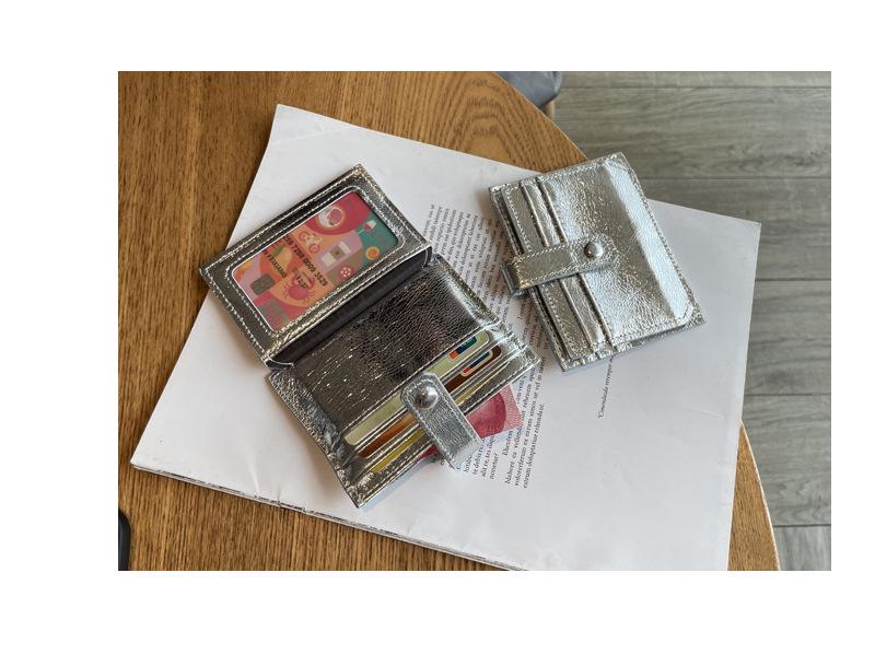 Изысканный женский антимагнитный держатель для карт из натуральной кожи 2025 года, тонкий и высококлассный дизайн.