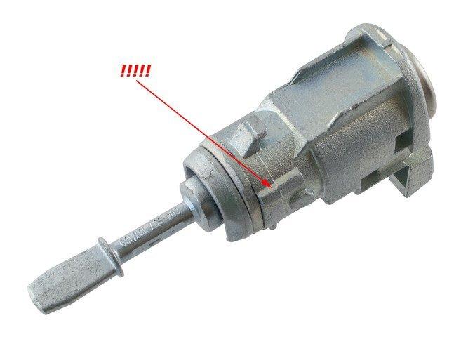 Skoda Fabia I 99-07 front left lock insert