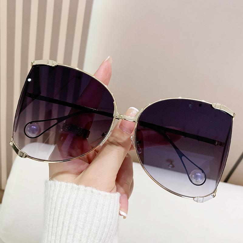 Large Square Fashion Glasses for Women Man, Featuring Colorful Metal Hollow Designs. Ideal for Light Photography, Holiday Presents, and Everyday Style