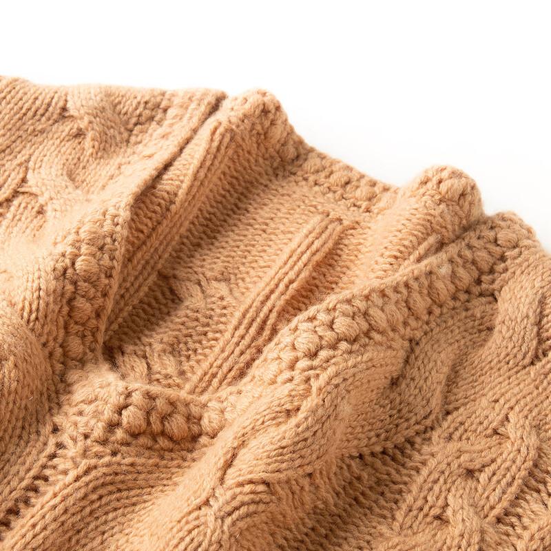 TUHUANG Thick Pure Wool V-Neck Cable Knit Sweater