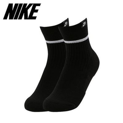 Nike Галерея Nike унисекс Snkrs Sox Essential носки по щиколотку Sx7167 010