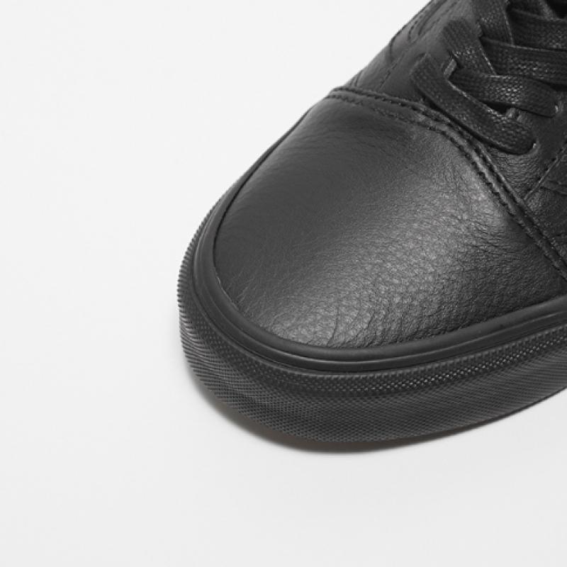 Barnes Old School кожа черный Vn0003z6l3a1