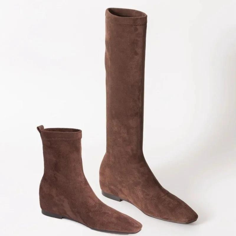 2024 Новые женские туфли, высокие женские сапоги, лаконичные современные сапоги, женские сшитые туфли с квадратным носком на танкетке, туфли до середины голени для женщин