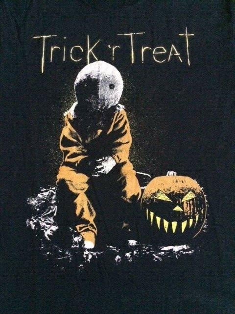 Sam Сидит Черная Футболка Trick r Treat OOP Лицензированная Унисекс Футболка
