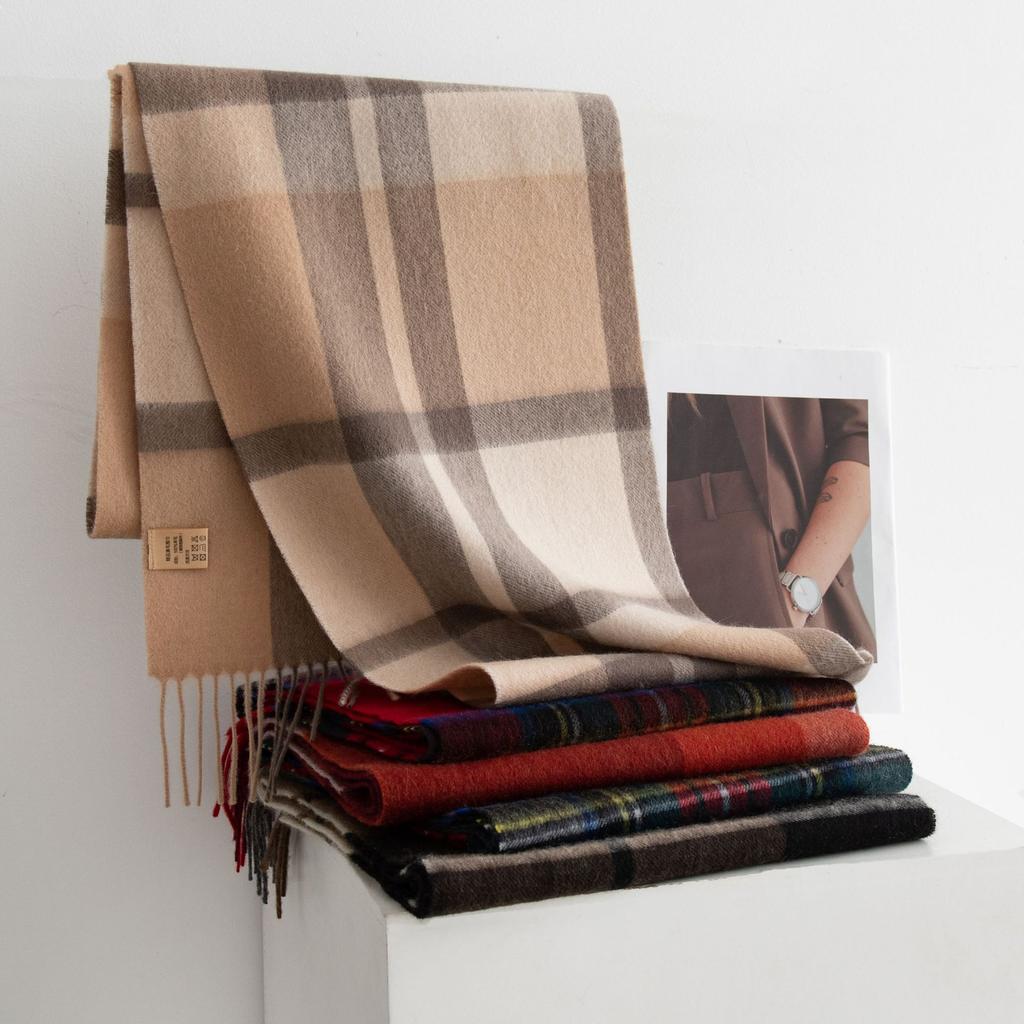 Christmas 100% Wool Scarf, High-quality Women's Versatile, Plaid Stitching Warm Neck