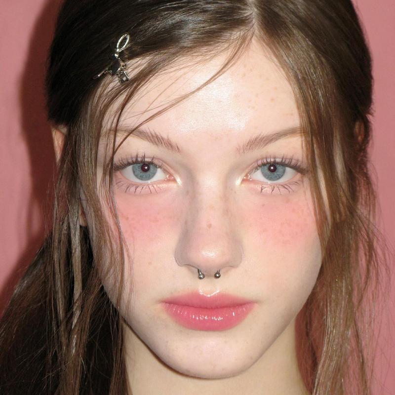 AOU Cosmetics Dewy Bar 2g