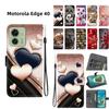 Handmade PU Leather Flip Case for Motorola Edge 40 Anti-Slip Shockproof Cover with Wrist Strap & Heart/Rose Cat Designs