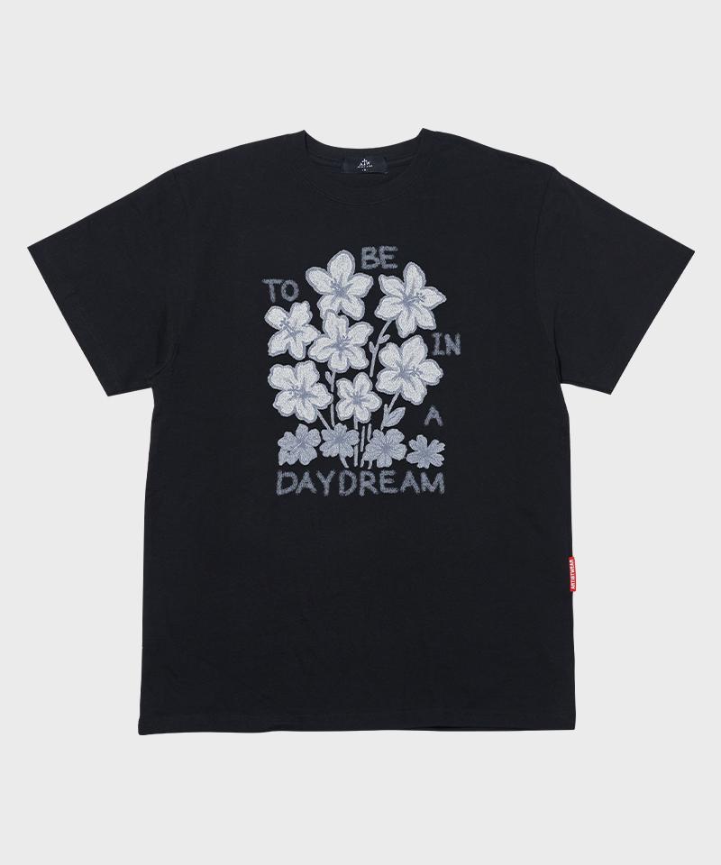ARTISTWEAR [Atw] To Be In A Daydream Short Sleeve T-Shirt