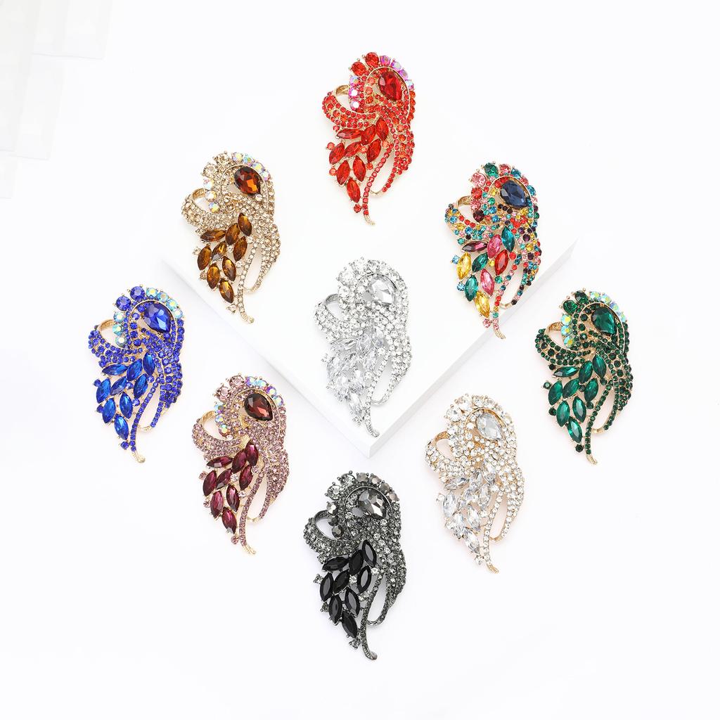 Vintage Style Flowers Cluster Brooch Pin Rhinestone Crystal Woman Corsage Party Gift Jewelry Accessories