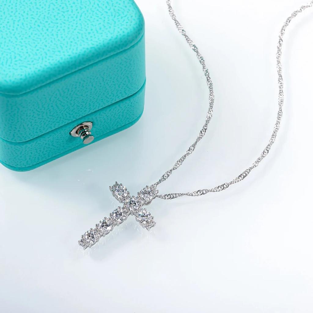 D Color 4MM 2.1 Carat Moissanite Diamond Cross Pendant Necklace 925 Sterling Silver 18K Gold Plated Jewelry