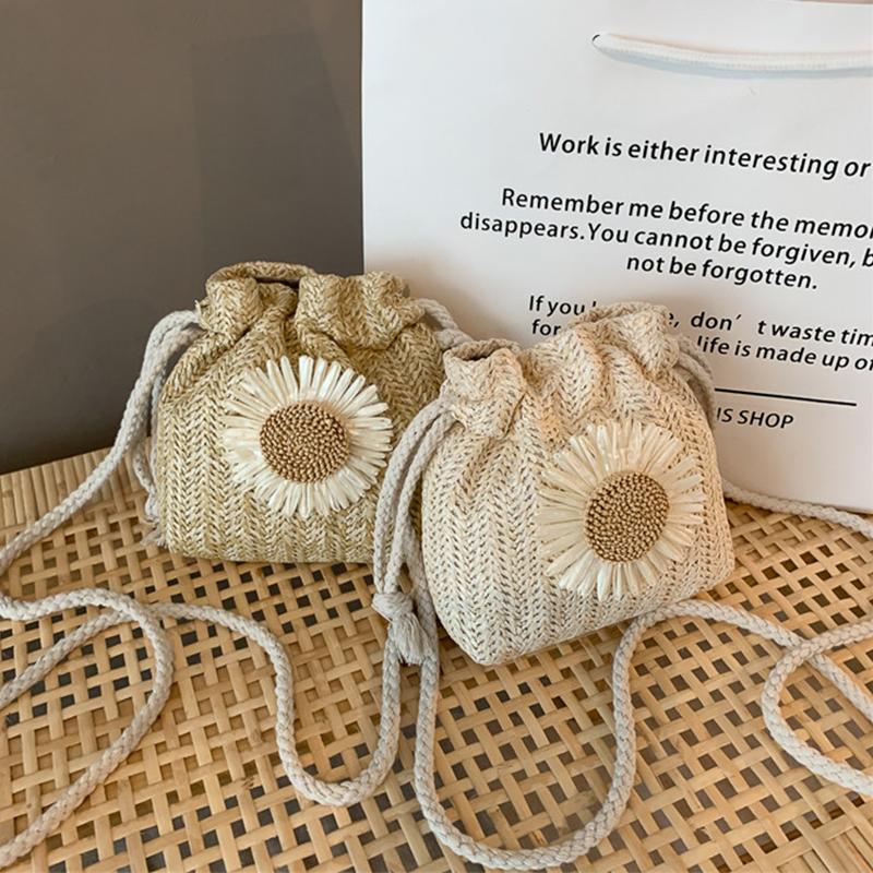 Casual Straw Crossbody Shoulder Bag Women Woven Beach Bag for Ladies Rattan Handmade Knitted Small Bucket Handbag Purse