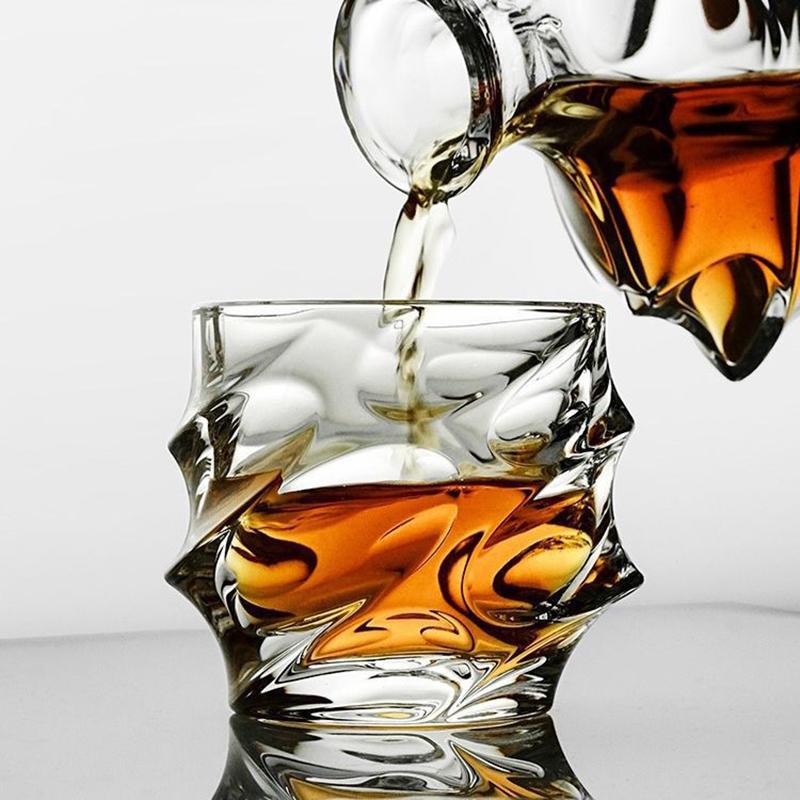 Retro Ice Shaped Glass Cup Different Styles Whiskey Glass Red Wine Glass Bar Creative Crystal Carved Wine Glass Drinking Glasses