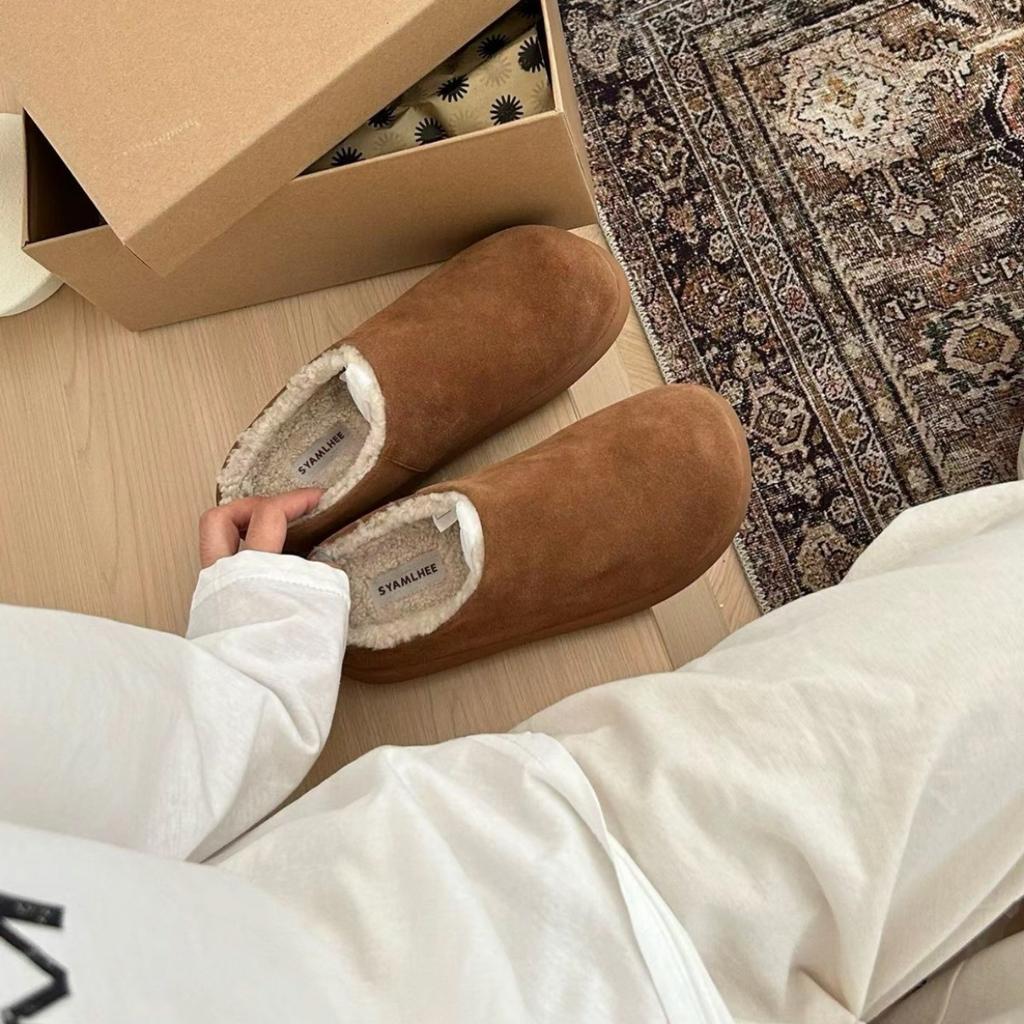 Men's and Women's Universal Slip On Home Shoes - Indoor and Outdoor Winter Non Slip Soft Warm Slippers - Comfortable Home and Casual Wear