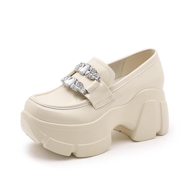 Женские весенние туфли-лоферы 2025 года на толстой подошве с внутренней высотой и небольшой платформой