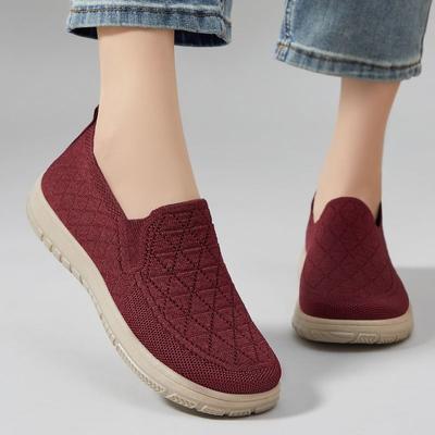 Обувь женская универсальная осенняя новая неглубокая обувь на плоской подошве на одном педале старые пекинские тканевые туфли мягкая подошва удобная обувь для мамы
